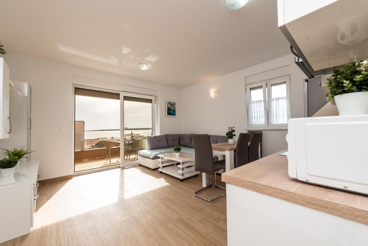 Zoran Brand New Modern Apartments มันเดร ภายนอก รูปภาพ