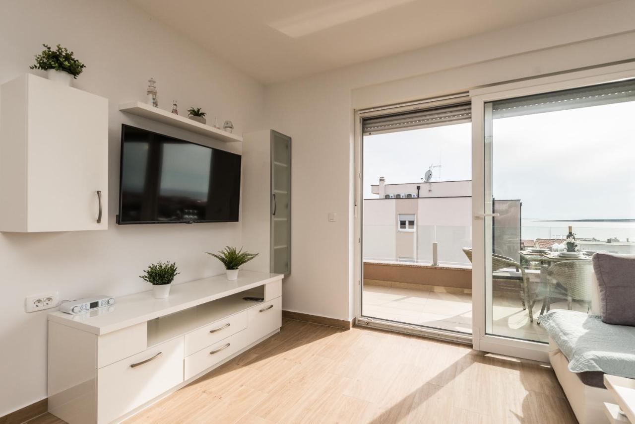 Zoran Brand New Modern Apartments มันเดร ภายนอก รูปภาพ